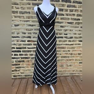 White House Black Market Black and White Chevron Maxi Dress